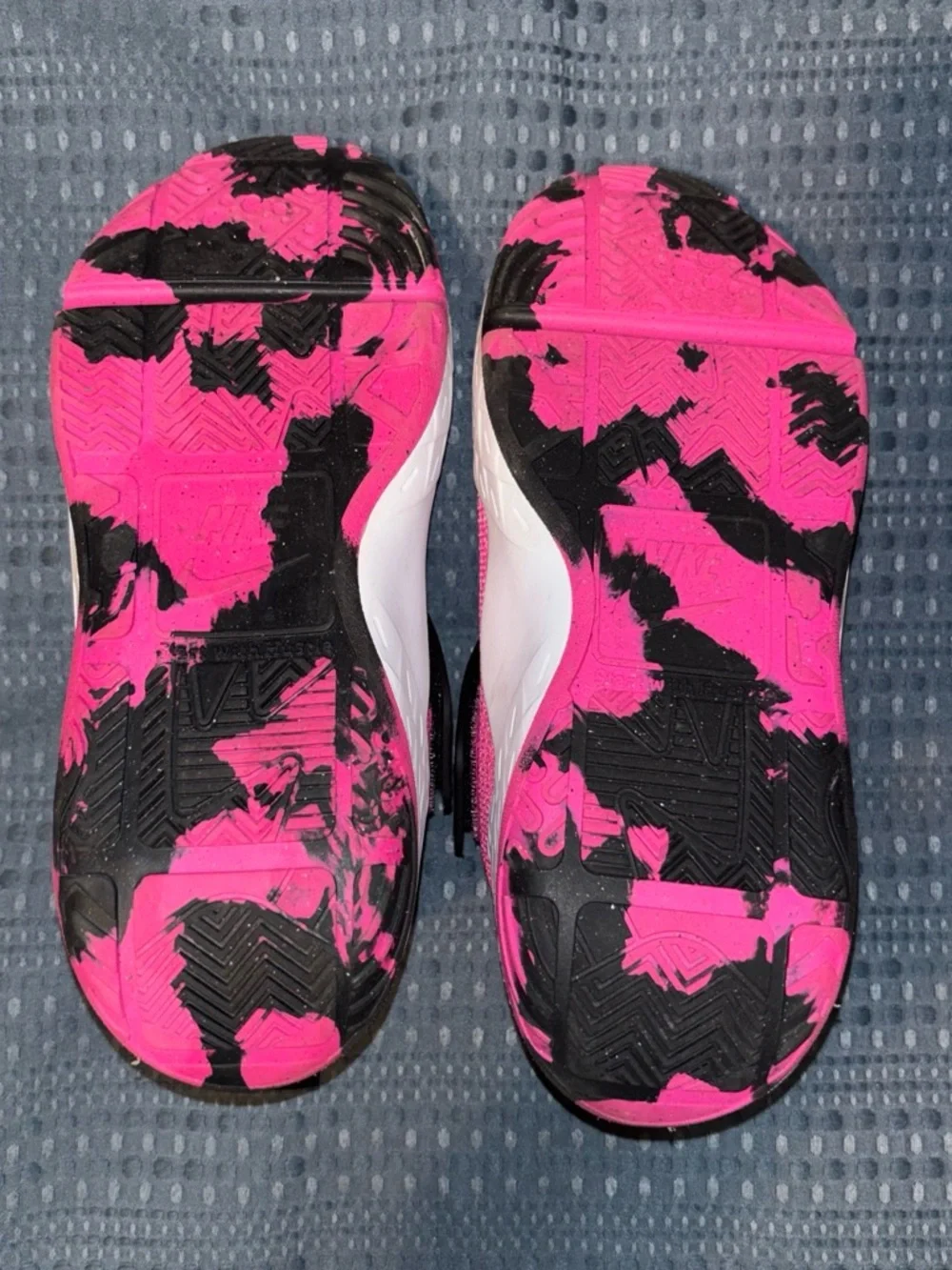 Nike Bright Pink & Black Kids' Sneakers